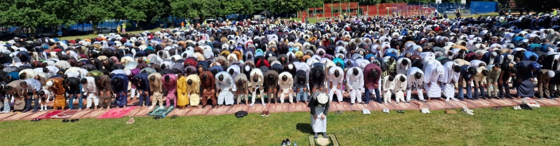 Eid praying